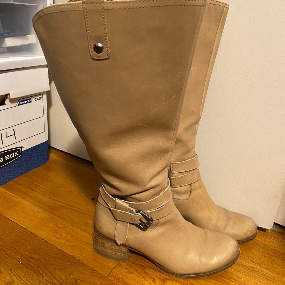 Tan boots